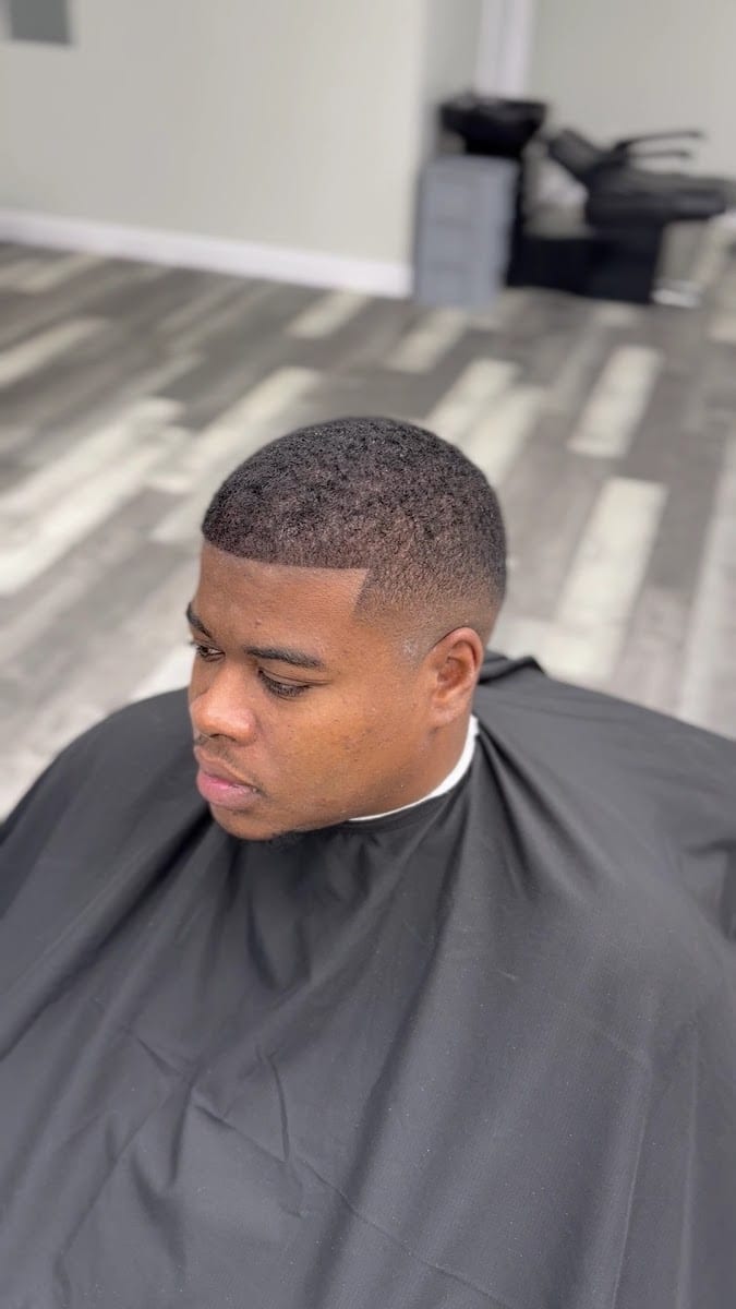 Select Barbers by tycraft llc(Barbershop)
