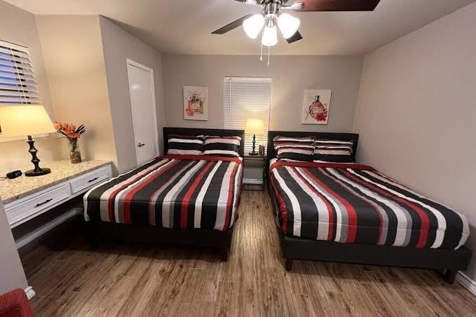 Near Kalahari, Cowboy Pool, Arcade, King Beds, Grill , Large Patio, Firepit
