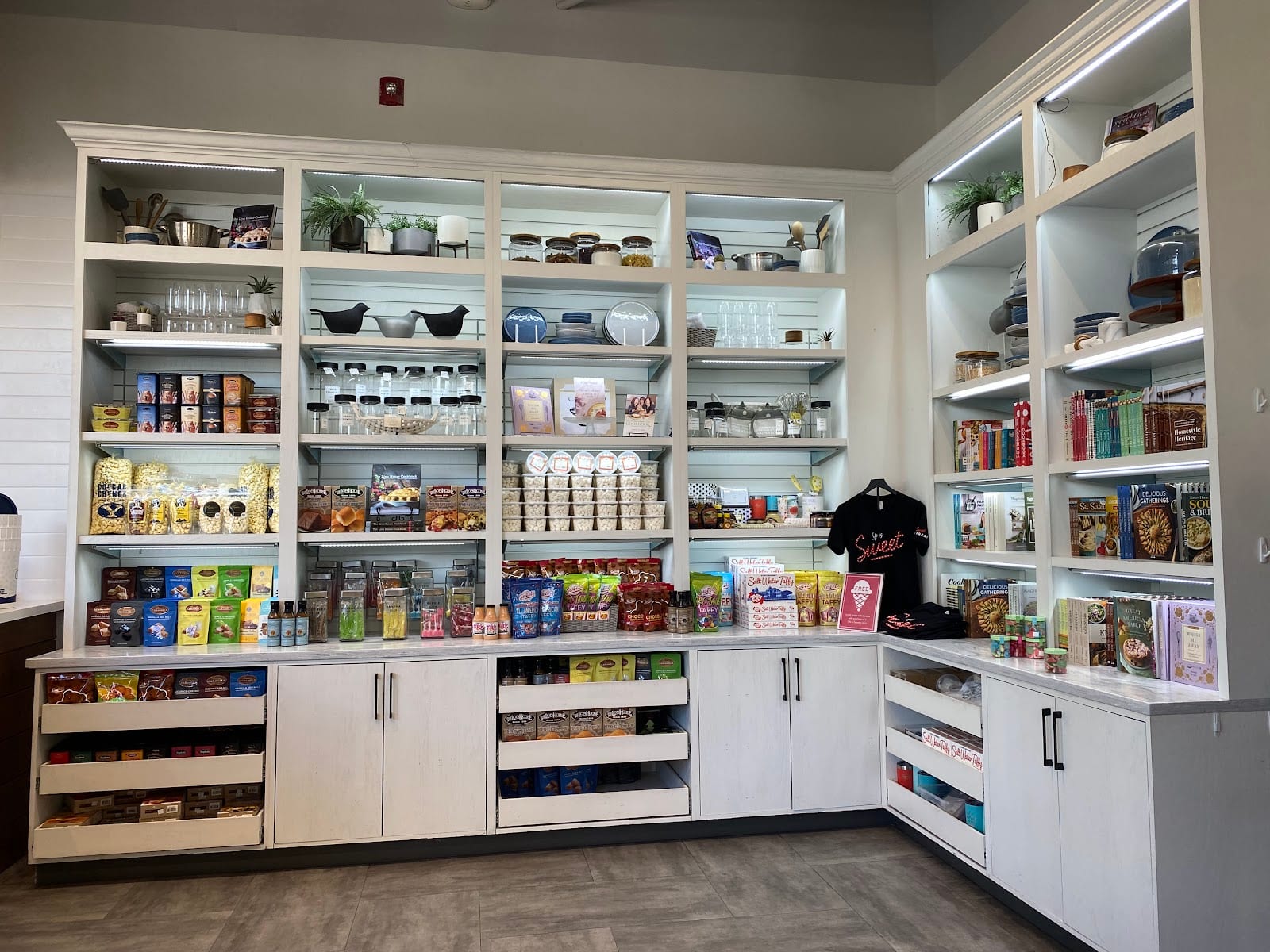 Sweet Retreat - BYU Creamery, photo 3