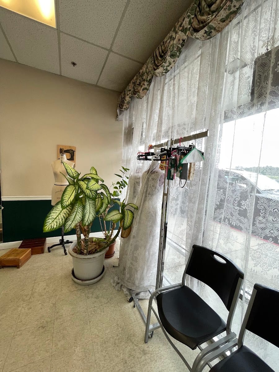 Sun's Tailor & Alterations, photo 2