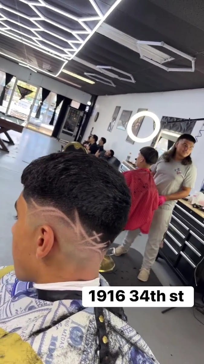Faded Empire Barbershop, photo 3