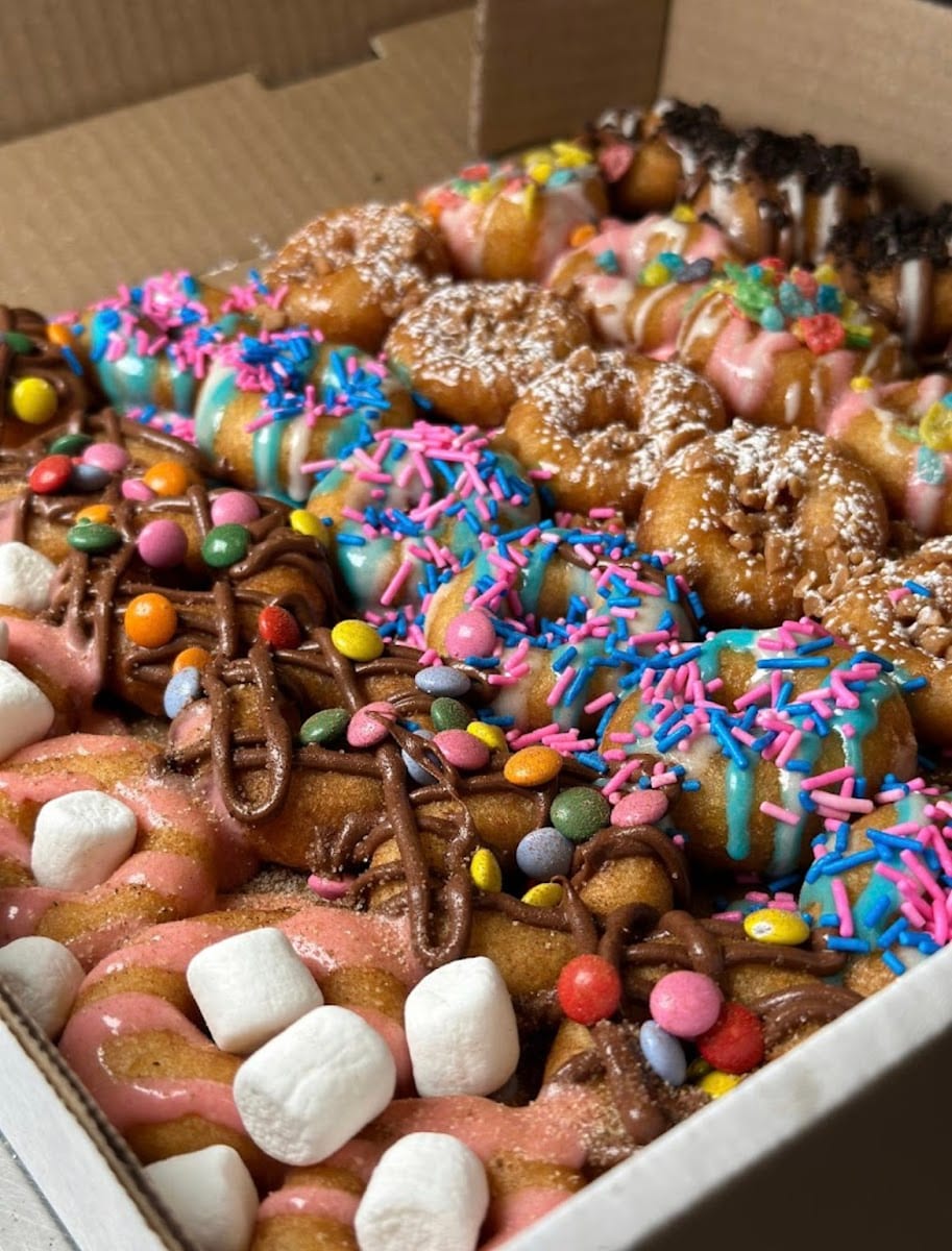6ix Donutz, photo 2
