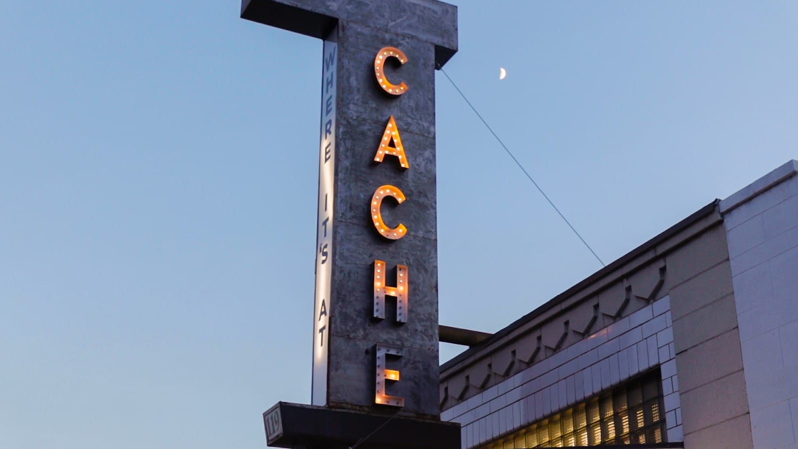 The Cache - Bar and Grill, photo 4
