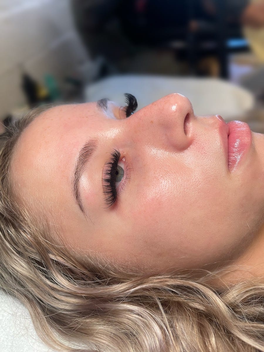 Roc Lash Company, photo 2
