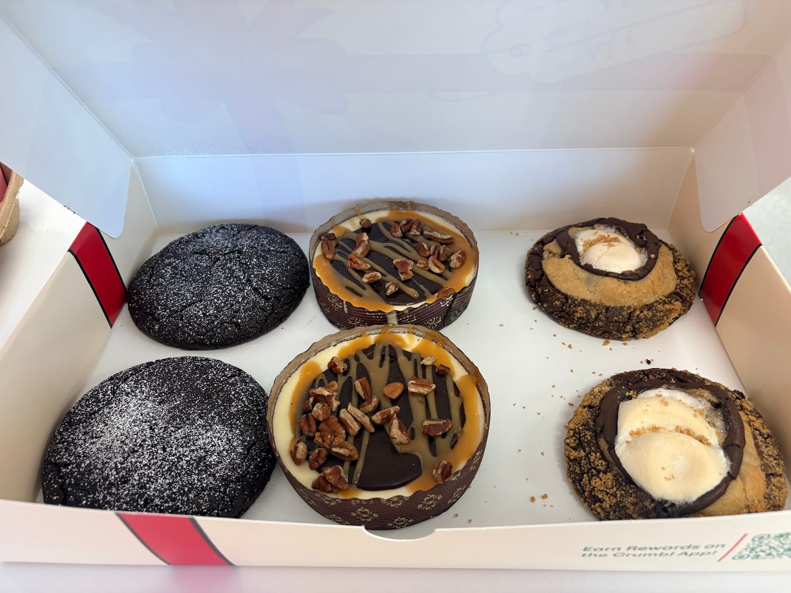 Crumbl Cookies, photo 4