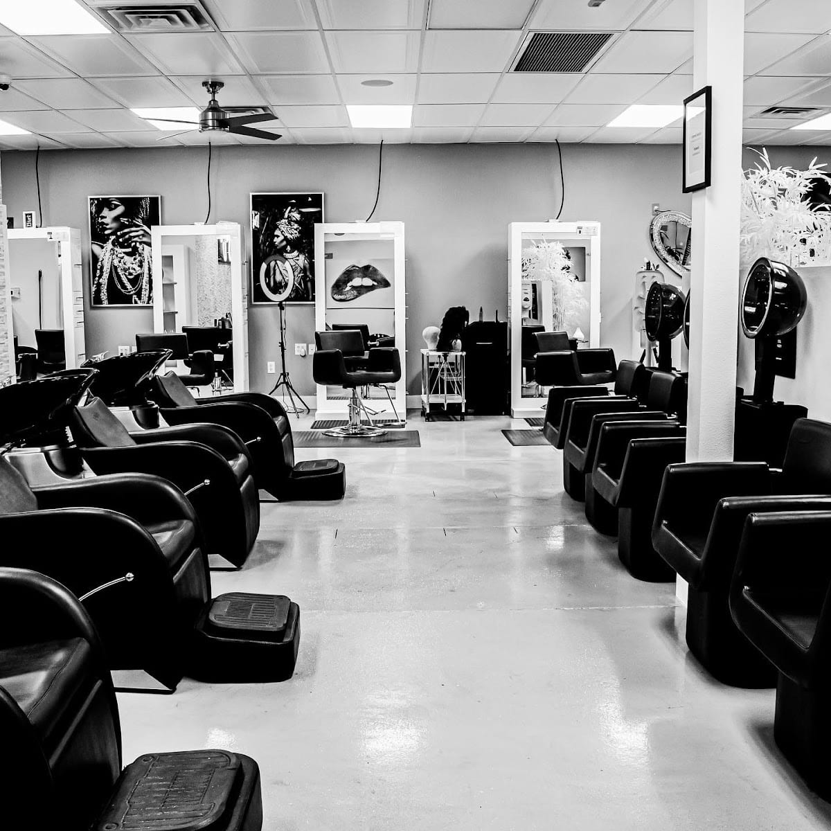 The Beautiful Studio and Salon, photo 4