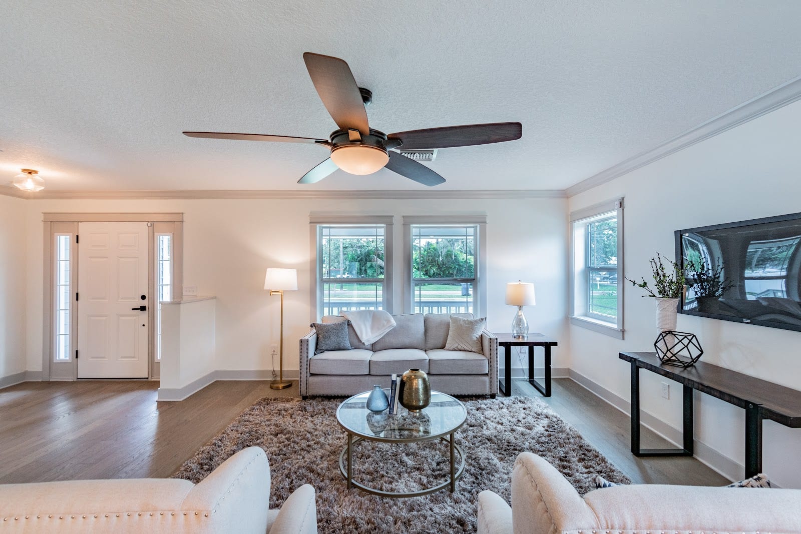 Courtney Poe l Tampa Real Estate Agent, photo 3