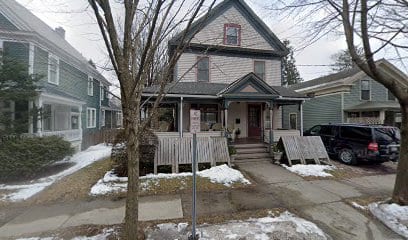 Saratoga Realty Associates