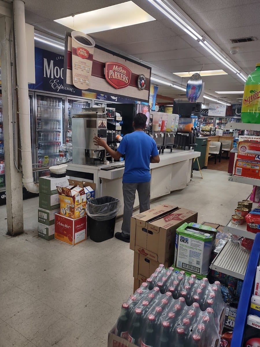 VALERO, photo 3