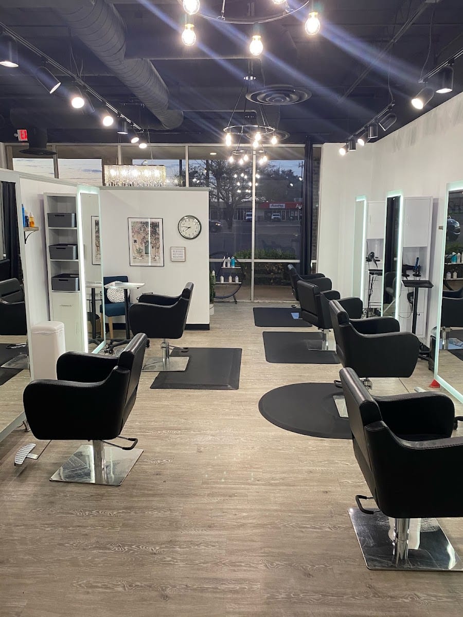 Studio Ave Salon
