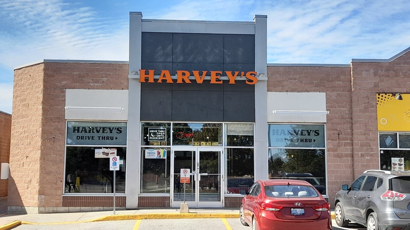 Harvey's, photo 2