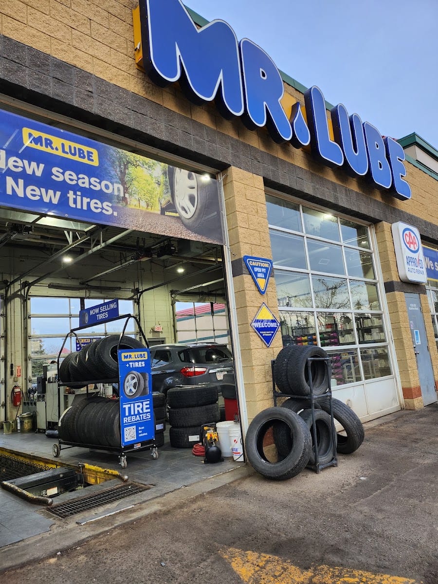 Mr. Lube + Tires, photo 3