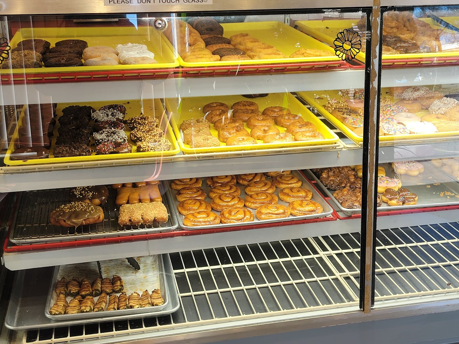Alvernon Donut Shop, photo 3