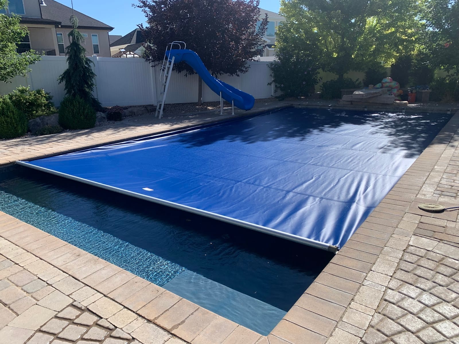 Auto Pool Cover Tech