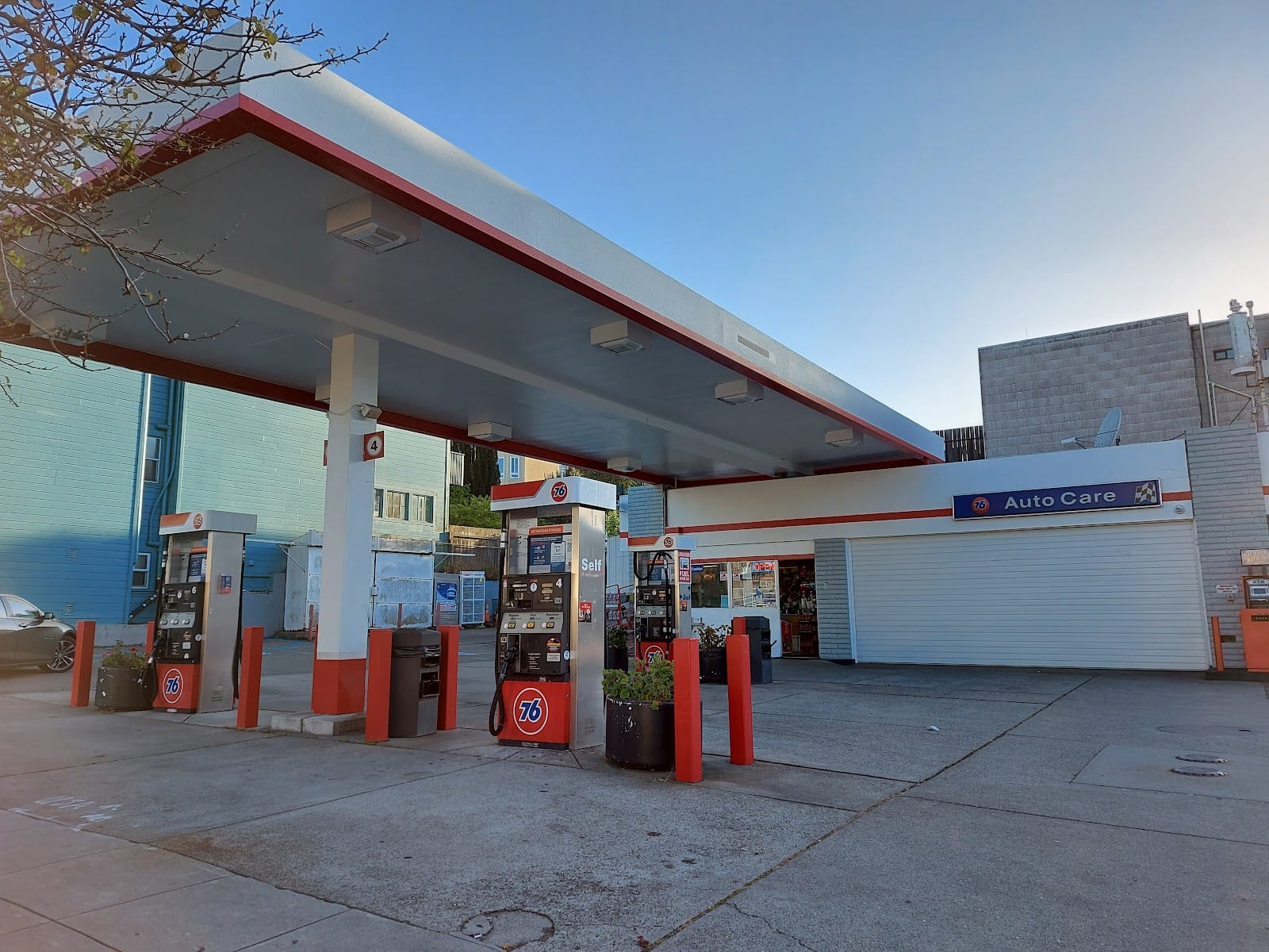 ROYAL GAS