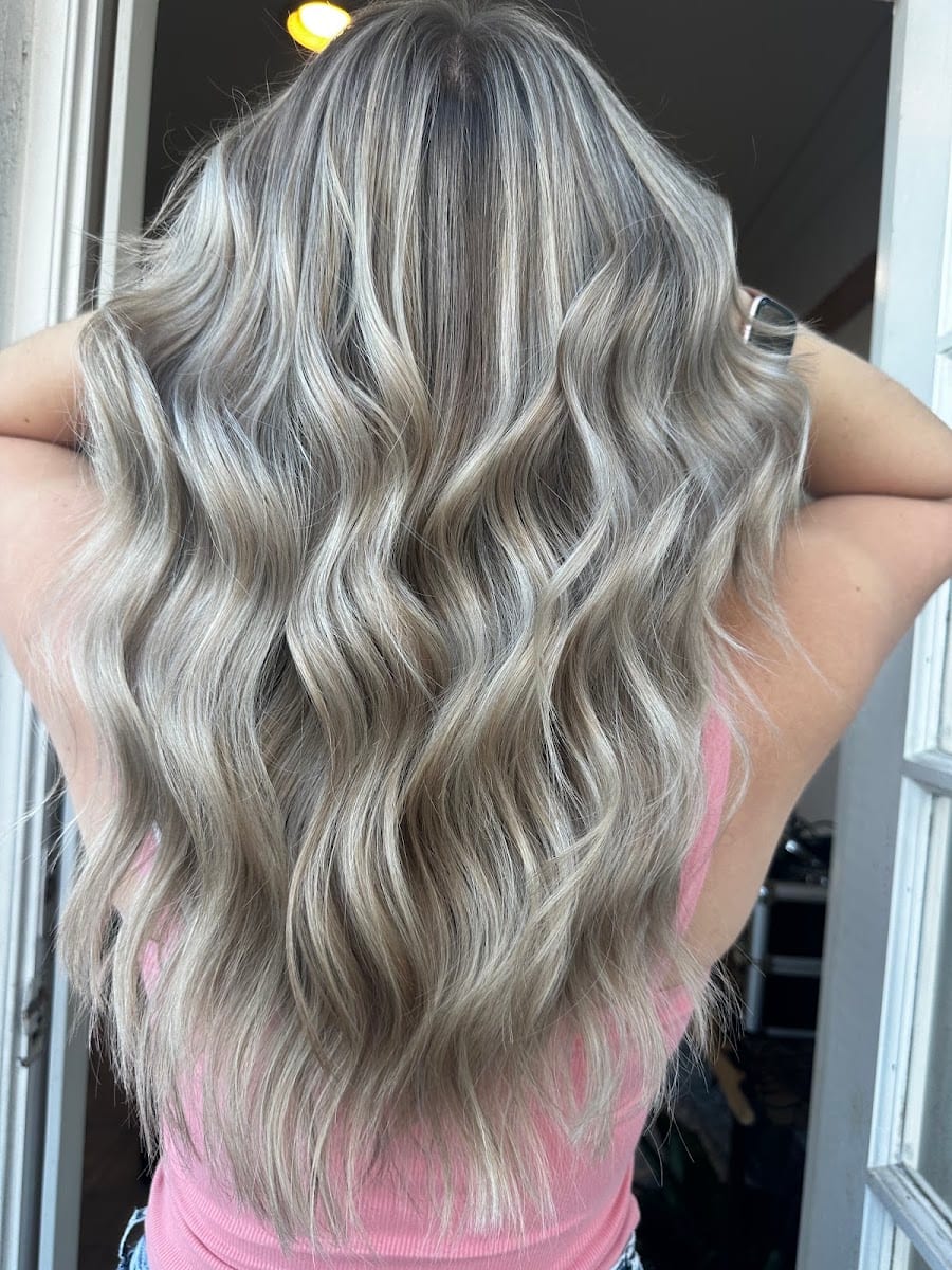 Blonde & Boujee Salon, photo 3