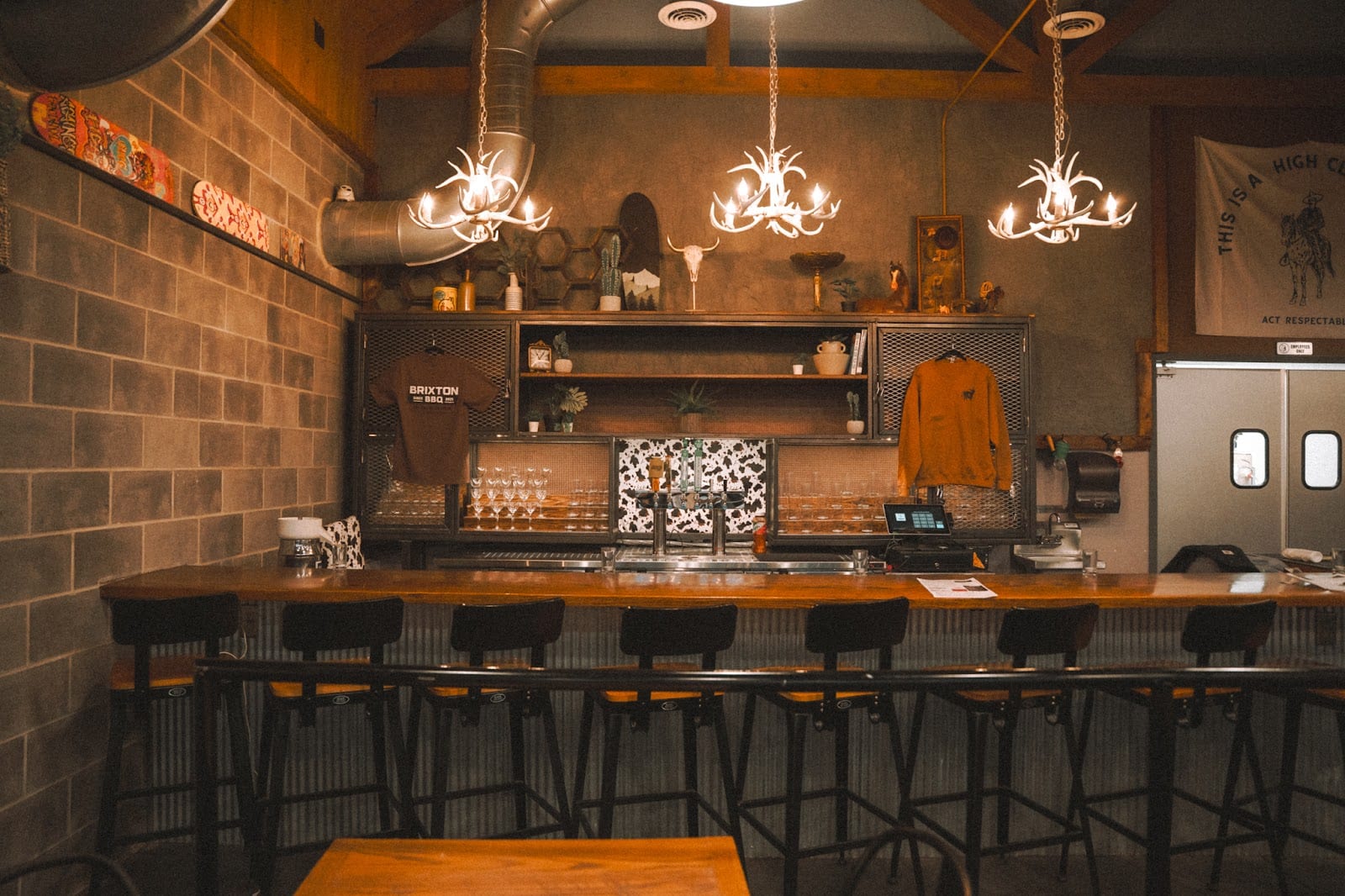 The Compound: Papi's Pizza & Brixton Barbecue, photo 2