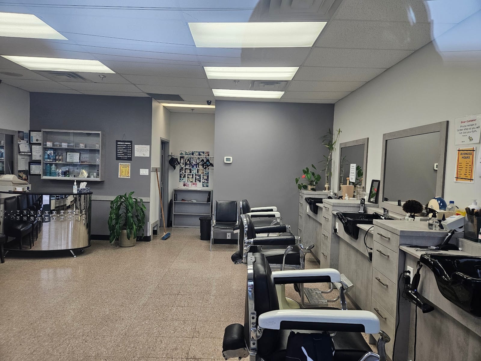 Sam's Barber Shop & Hairstyling