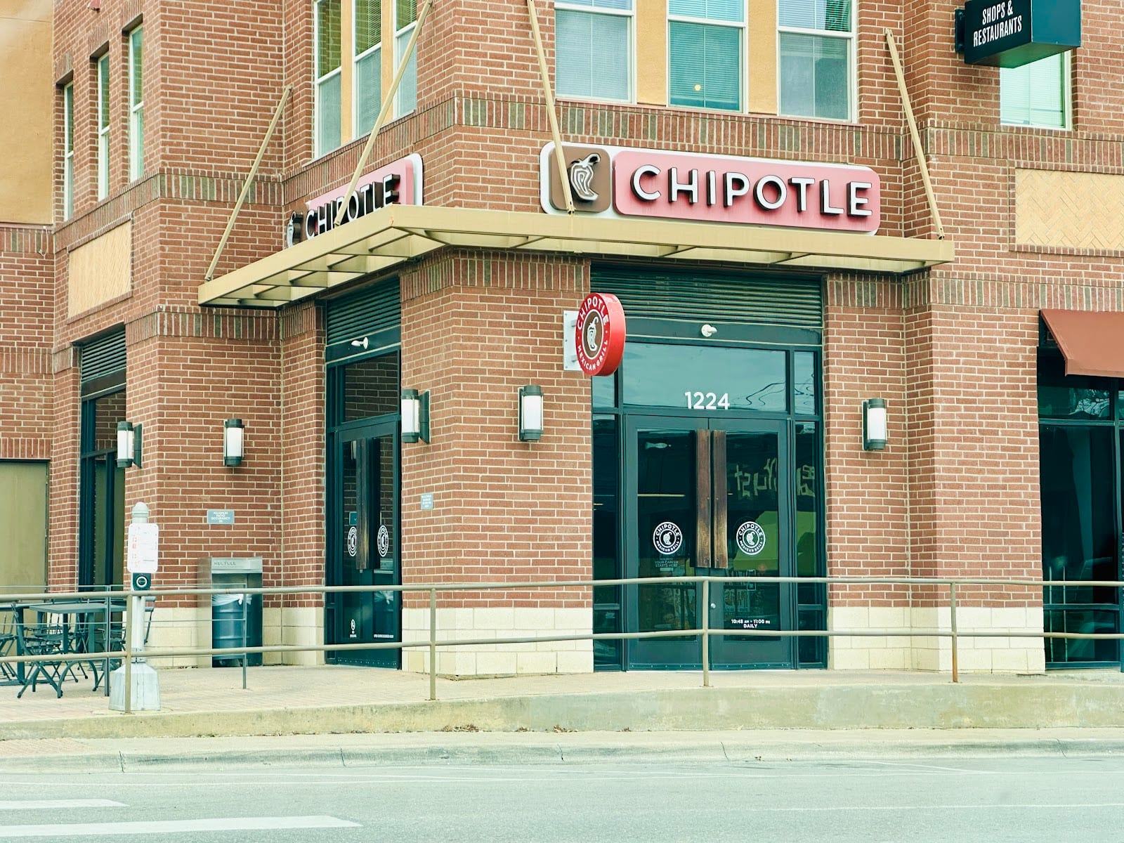 Chipotle Mexican Grill, photo 2