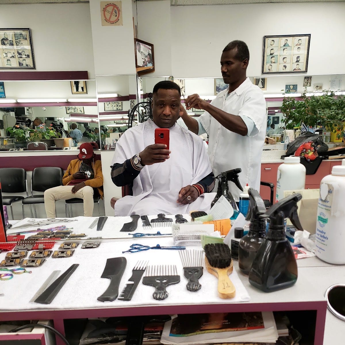 Lloyd's Barber Shop, photo 4