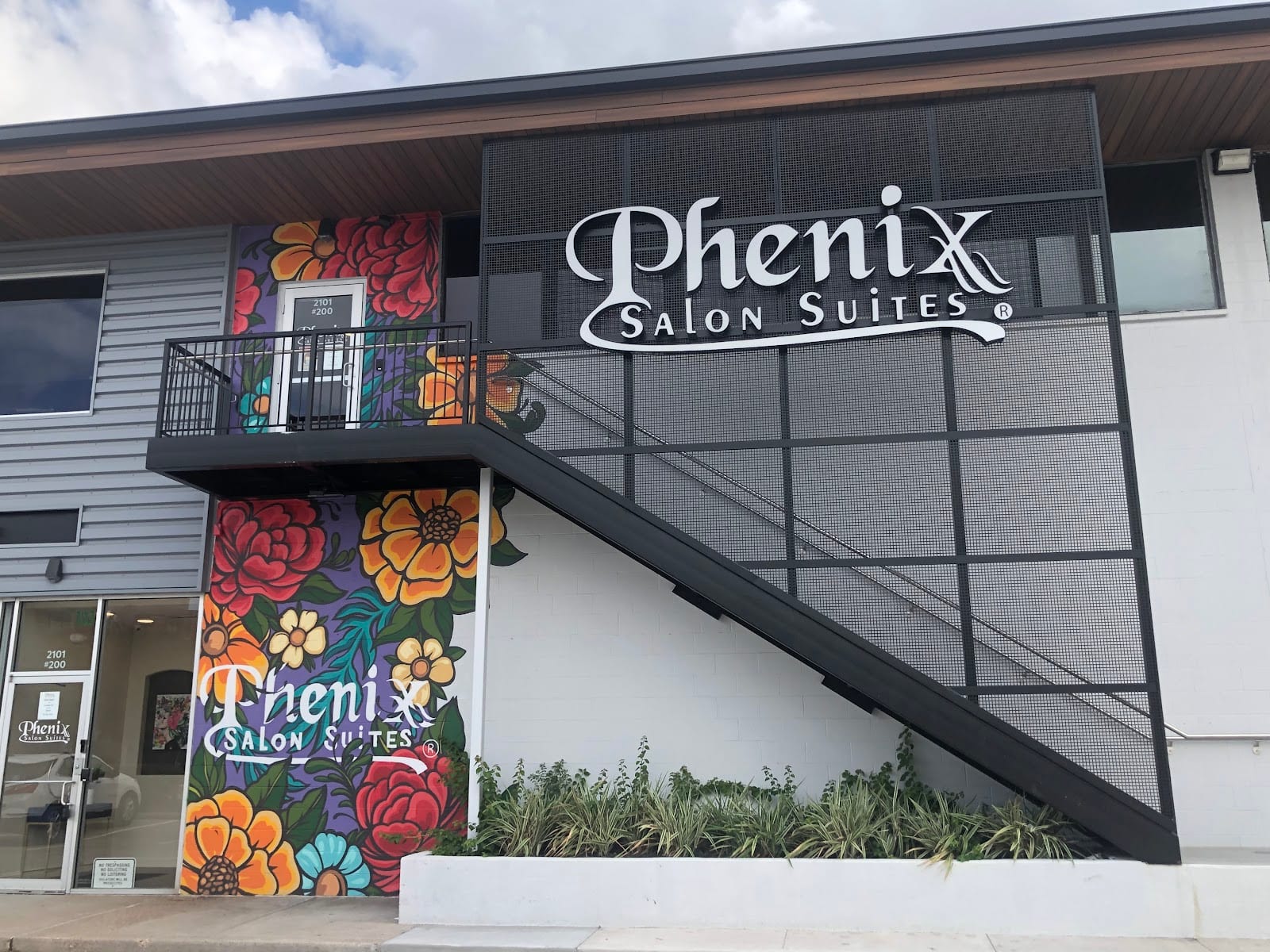 Phenix Salon Suites - Midtown, photo 2