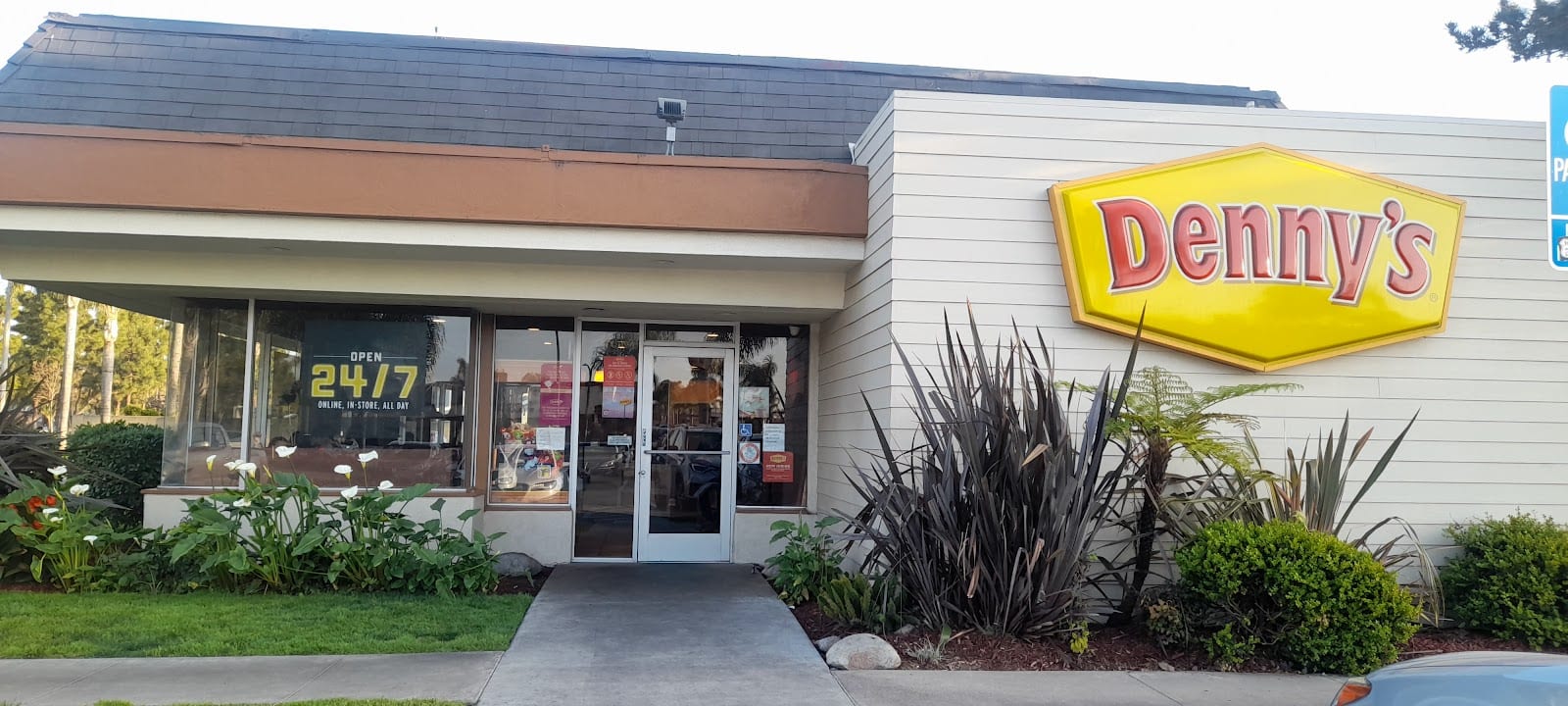Denny's Restaurant, photo 2