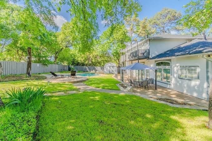 Amazing upgraded masterpiece with a nice gym upstairs, full kitchen, and games!, photo 2