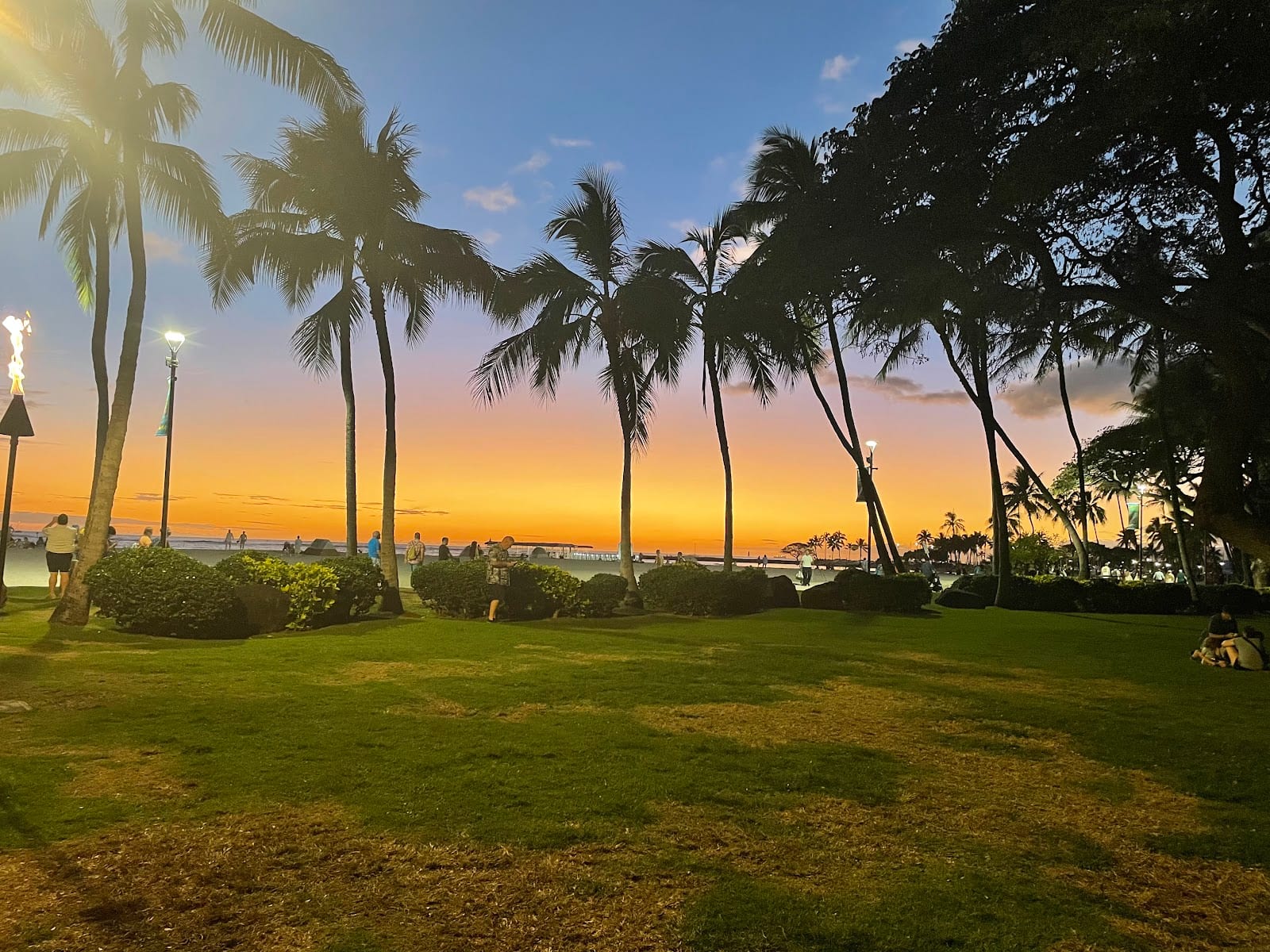 Hale Koa Barefoot Bar, photo 3