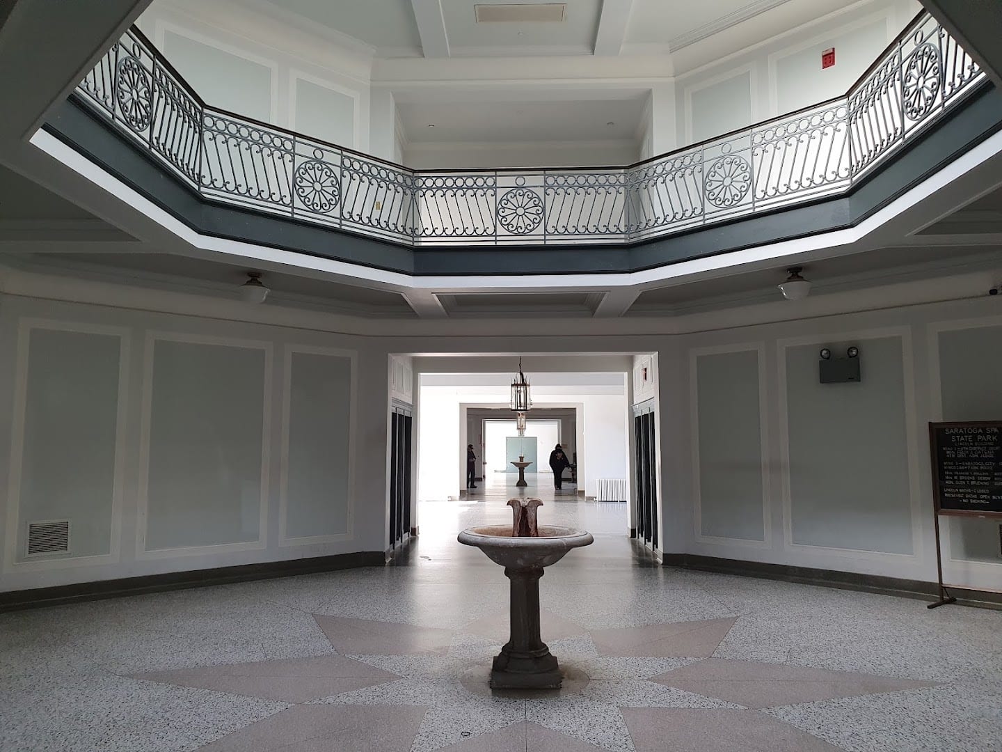 Lincoln Baths, photo 3