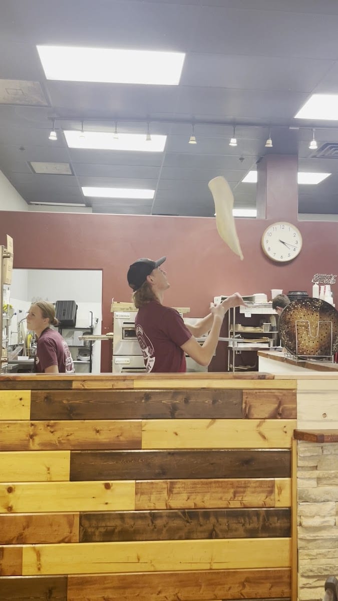 The Hub Pizza - Cedar City, photo 3
