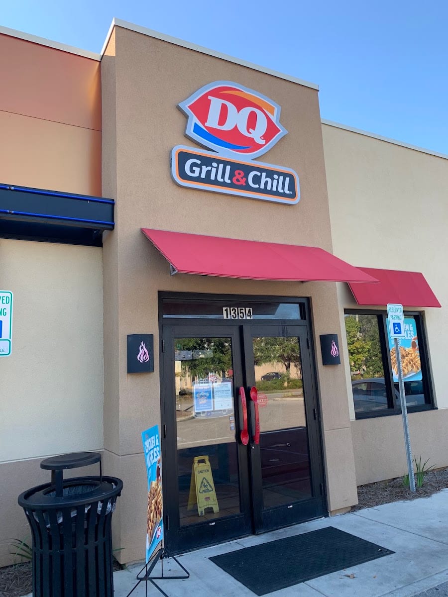 Dairy Queen Grill & Chill