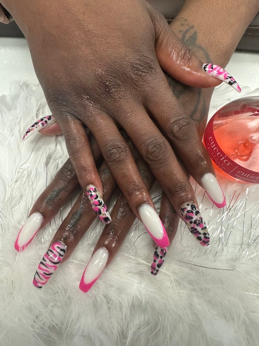 Luxury Nails