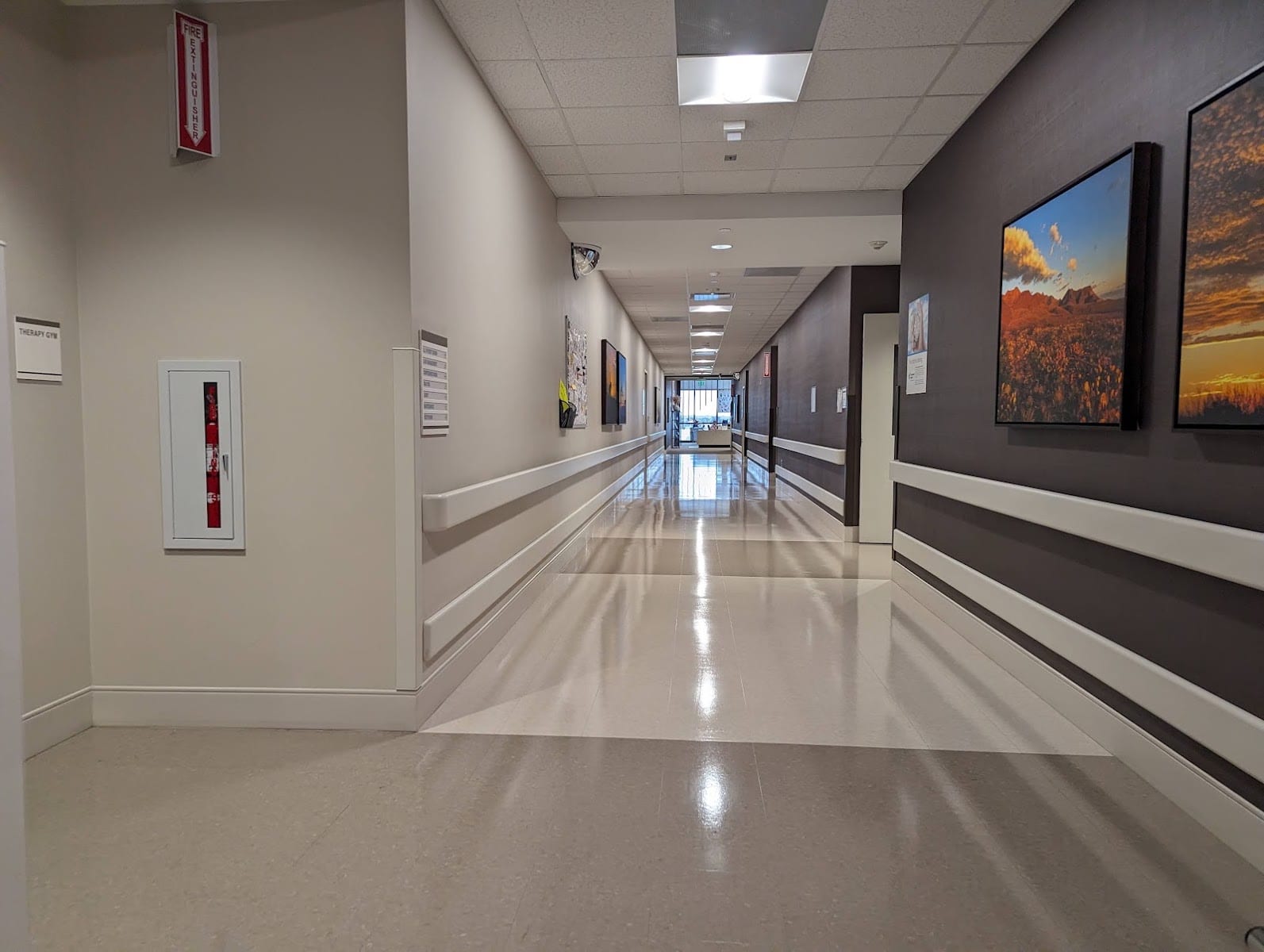 South Plains Rehabilitation Hospital, photo 4