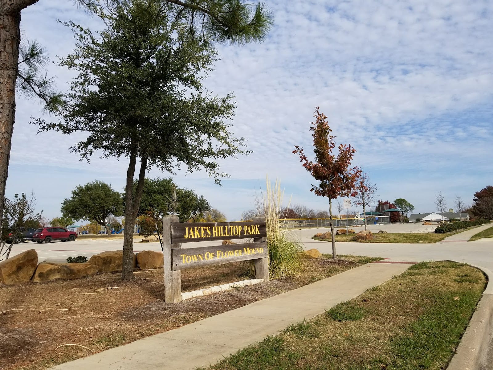 Jake's Hilltop Park, photo 2