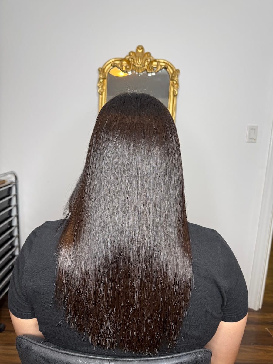 Samantha Beauty Salon