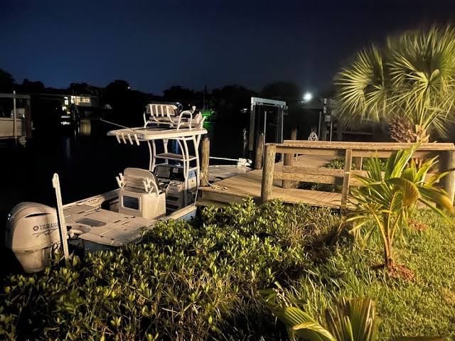 Resort: Cozy Park Model Home with Pool, AC, & More Near Nokomis Beach!