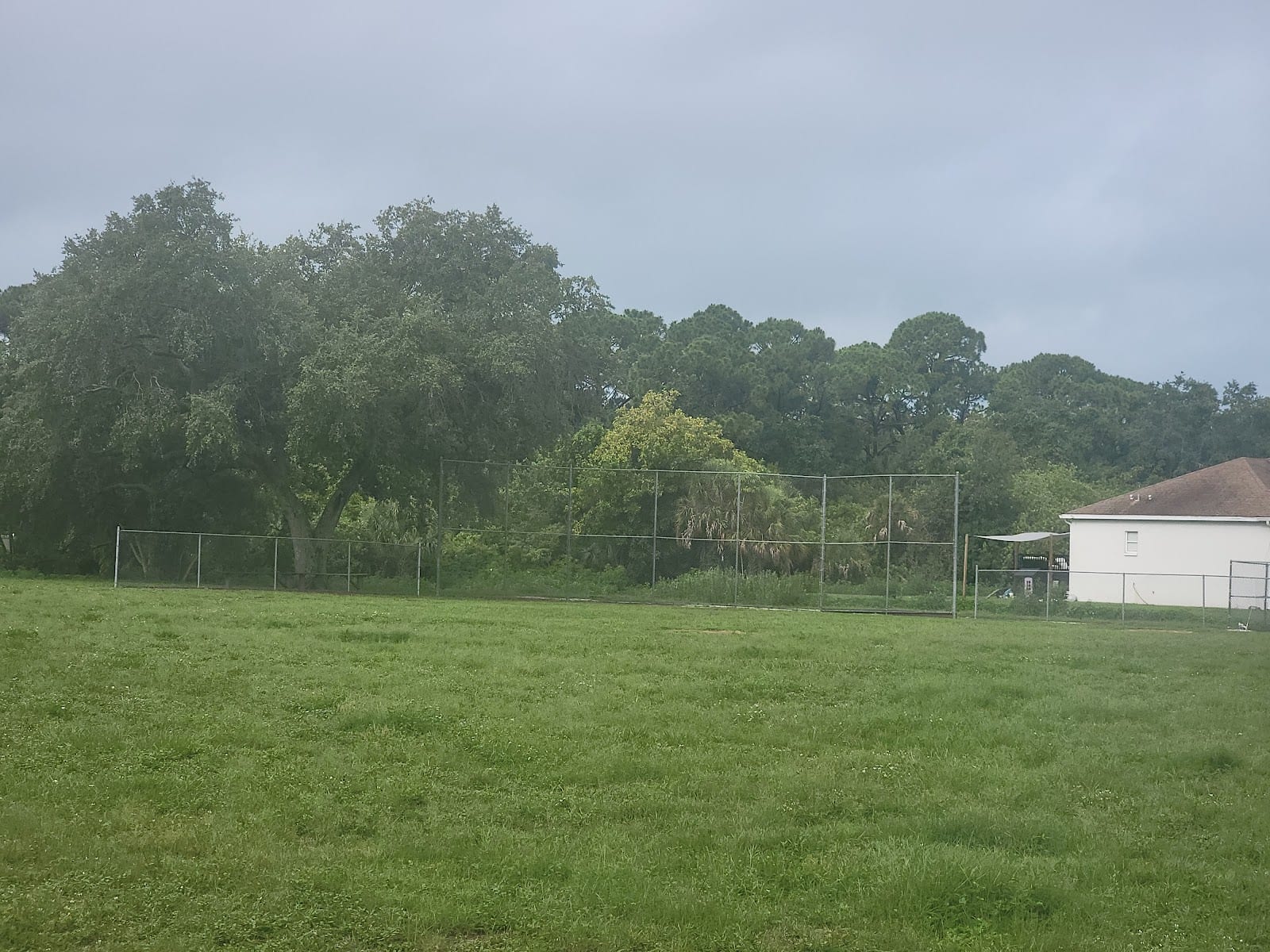 Challenger Park, photo 3