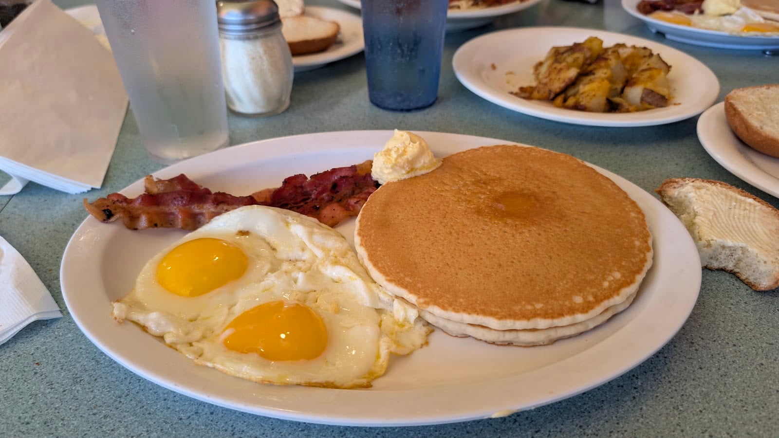 Tennessee Grill, photo 2