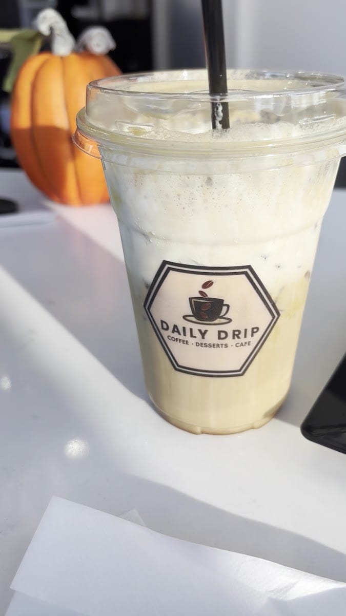 Daily Drip Coffee & Desserts, photo 2