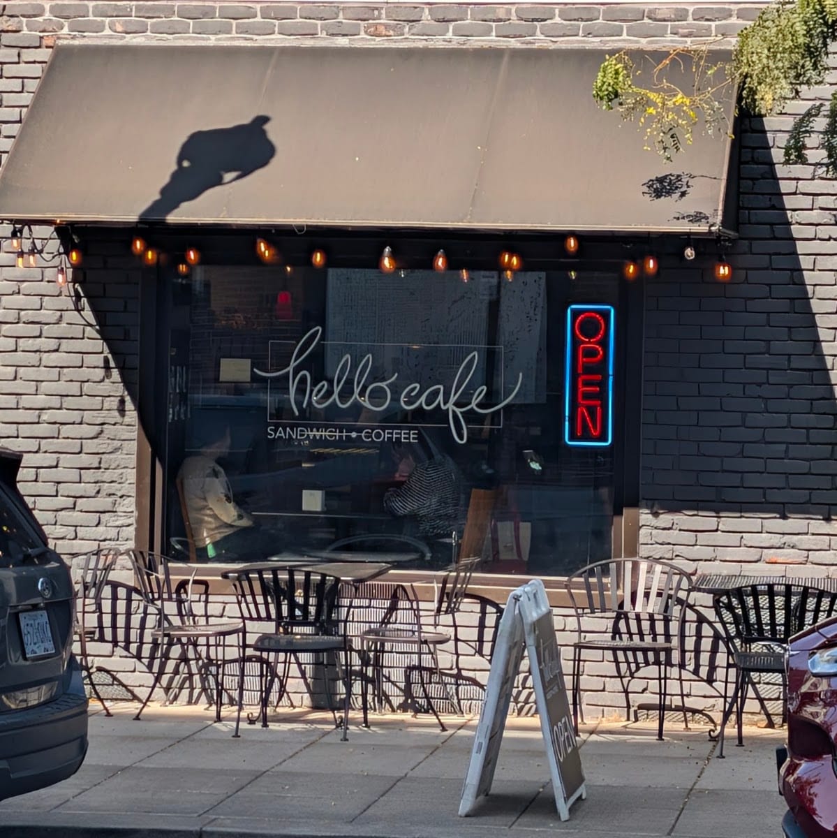 Hello Cafe