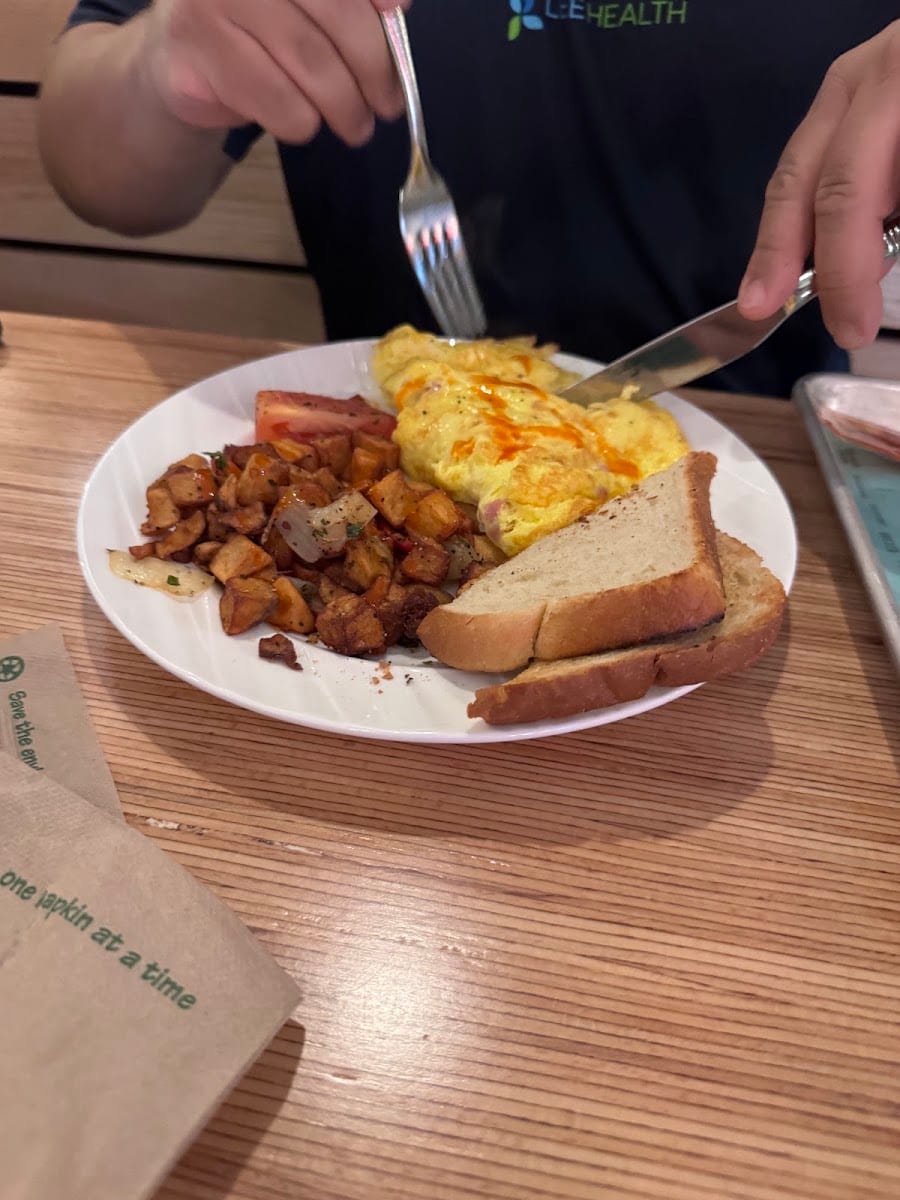 Saddle Creek American Grill, photo 4
