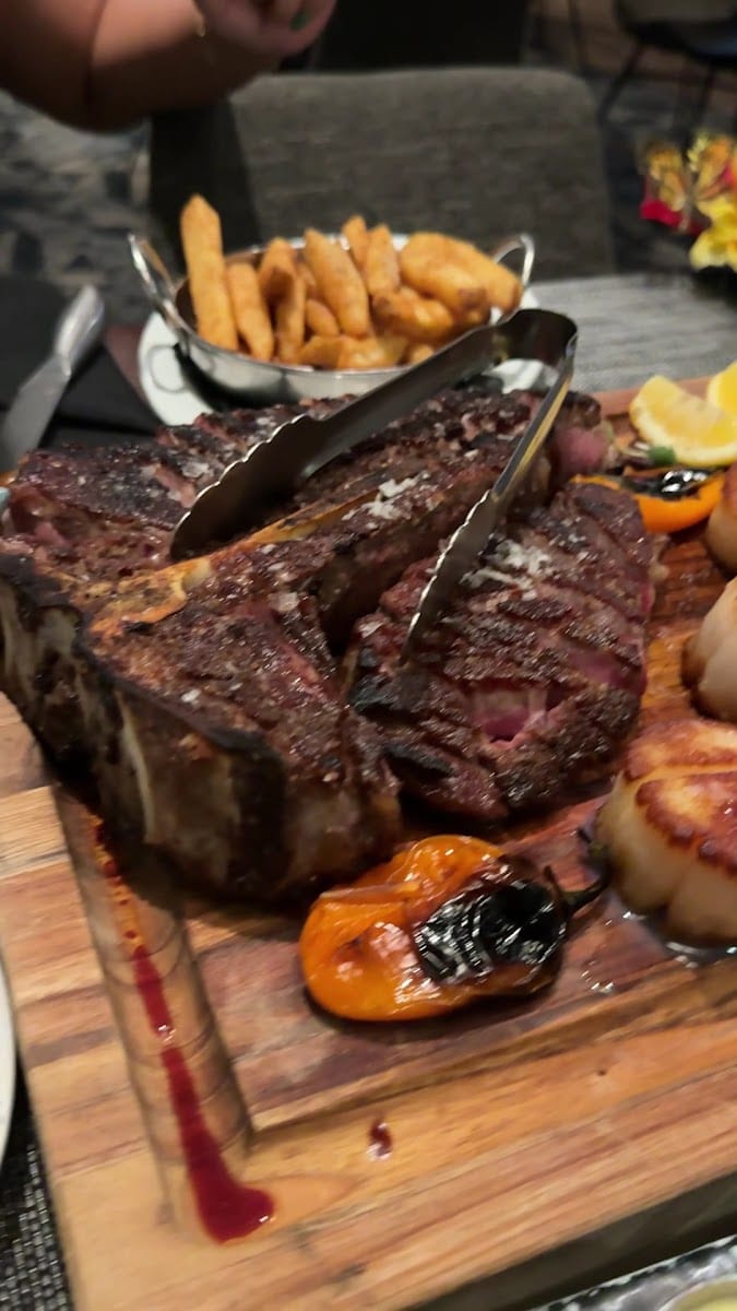 Siesta Key Summer House Steak & Seafood, photo 3