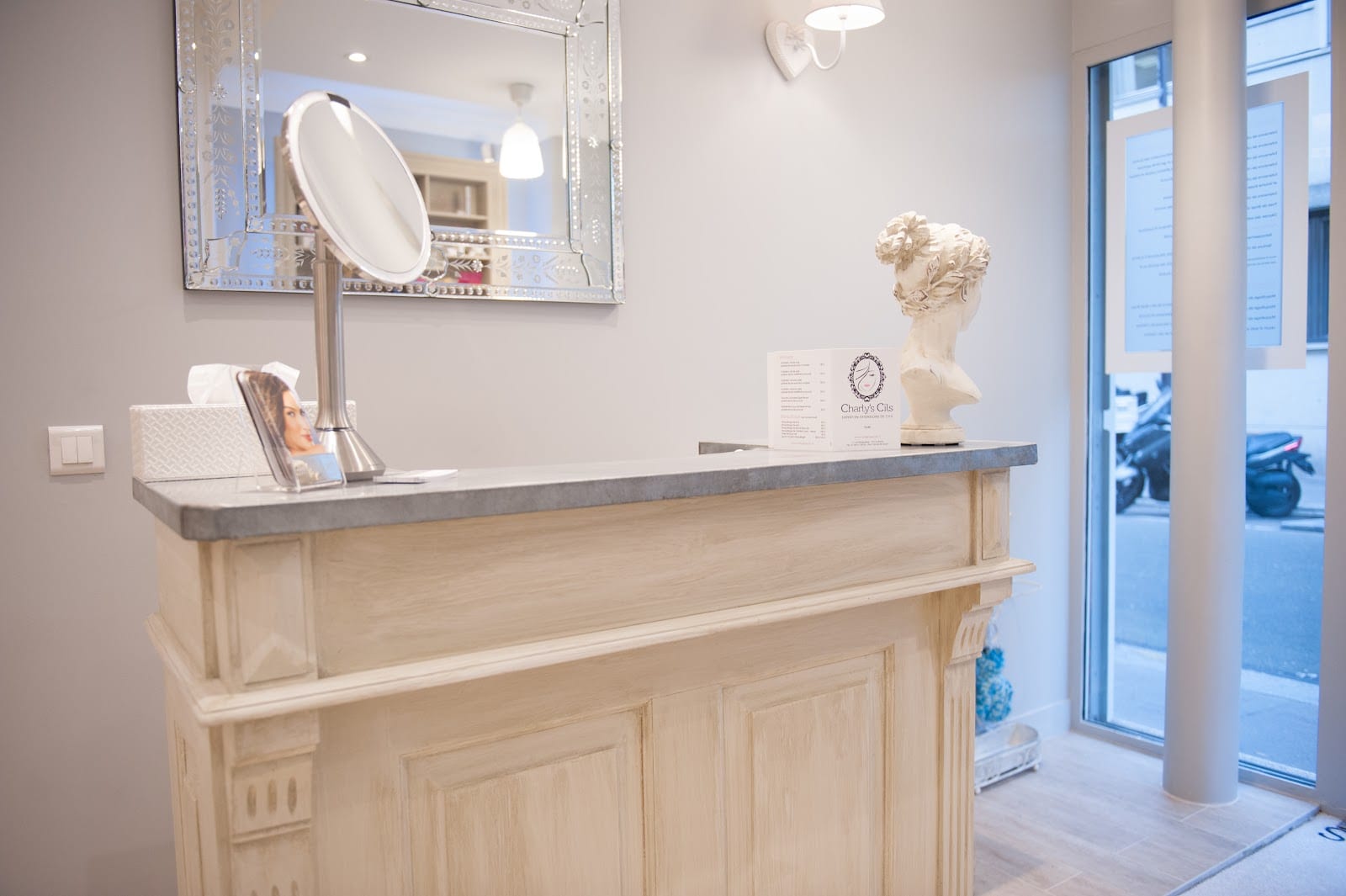 Charlys Cils - Expert en extensions de cils, photo 3