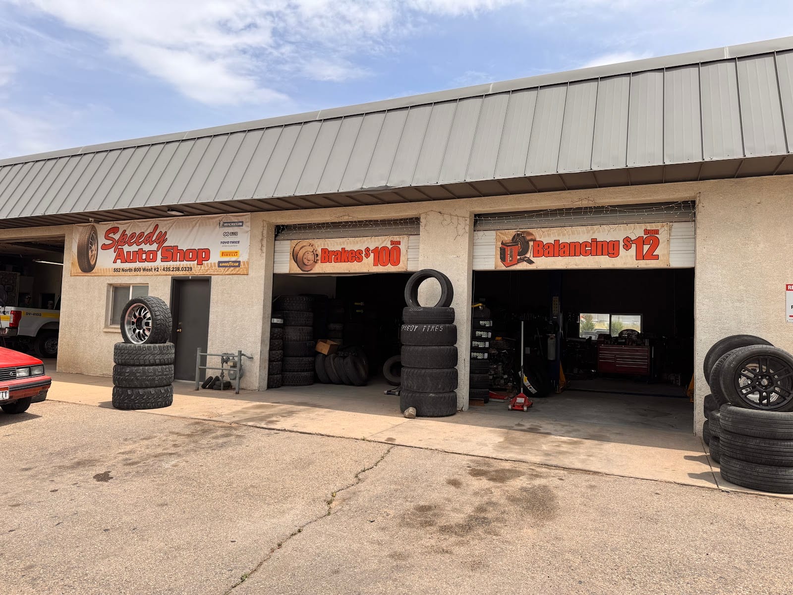 Auto Speedy Tires