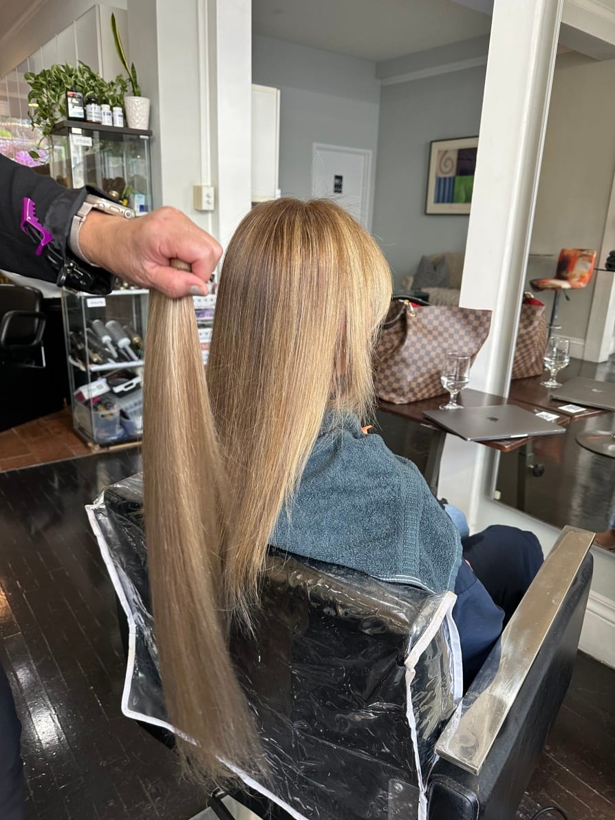 Dritto Salon