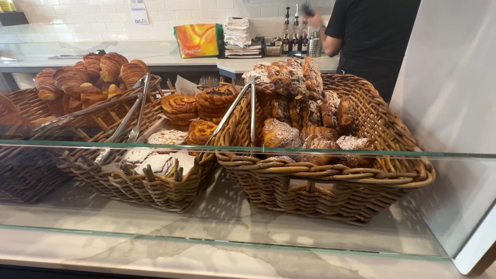 Jules Cafe Patisserie, photo 3