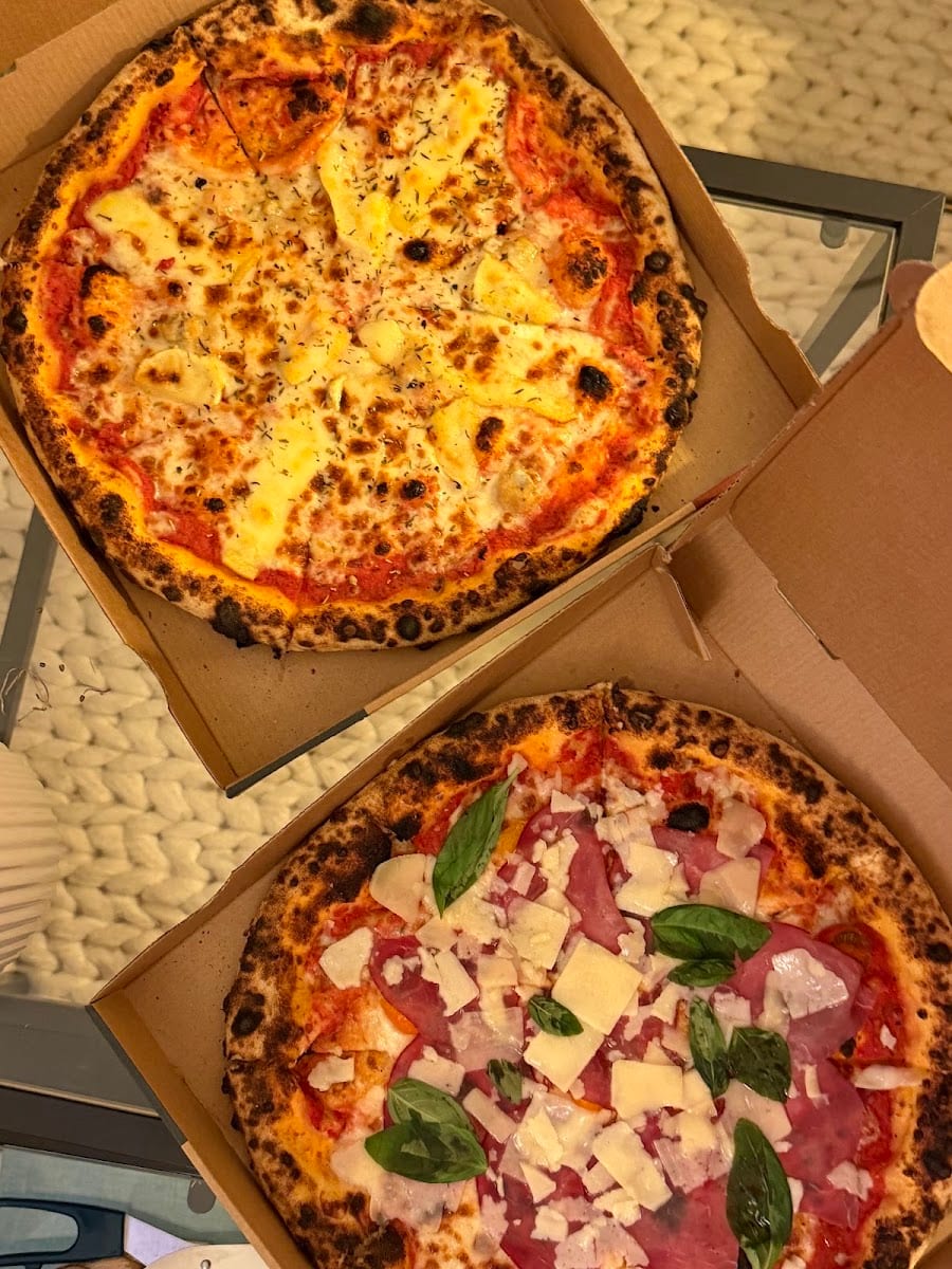 Pizza Bellucci - Pizzeria Paris, photo 4
