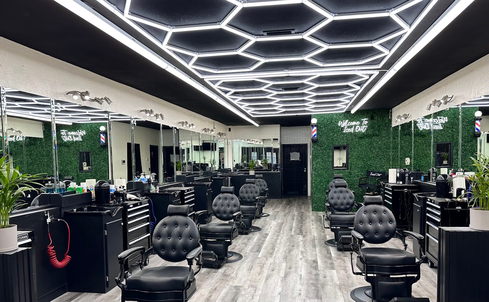 Iced Out Barbershop, photo 2