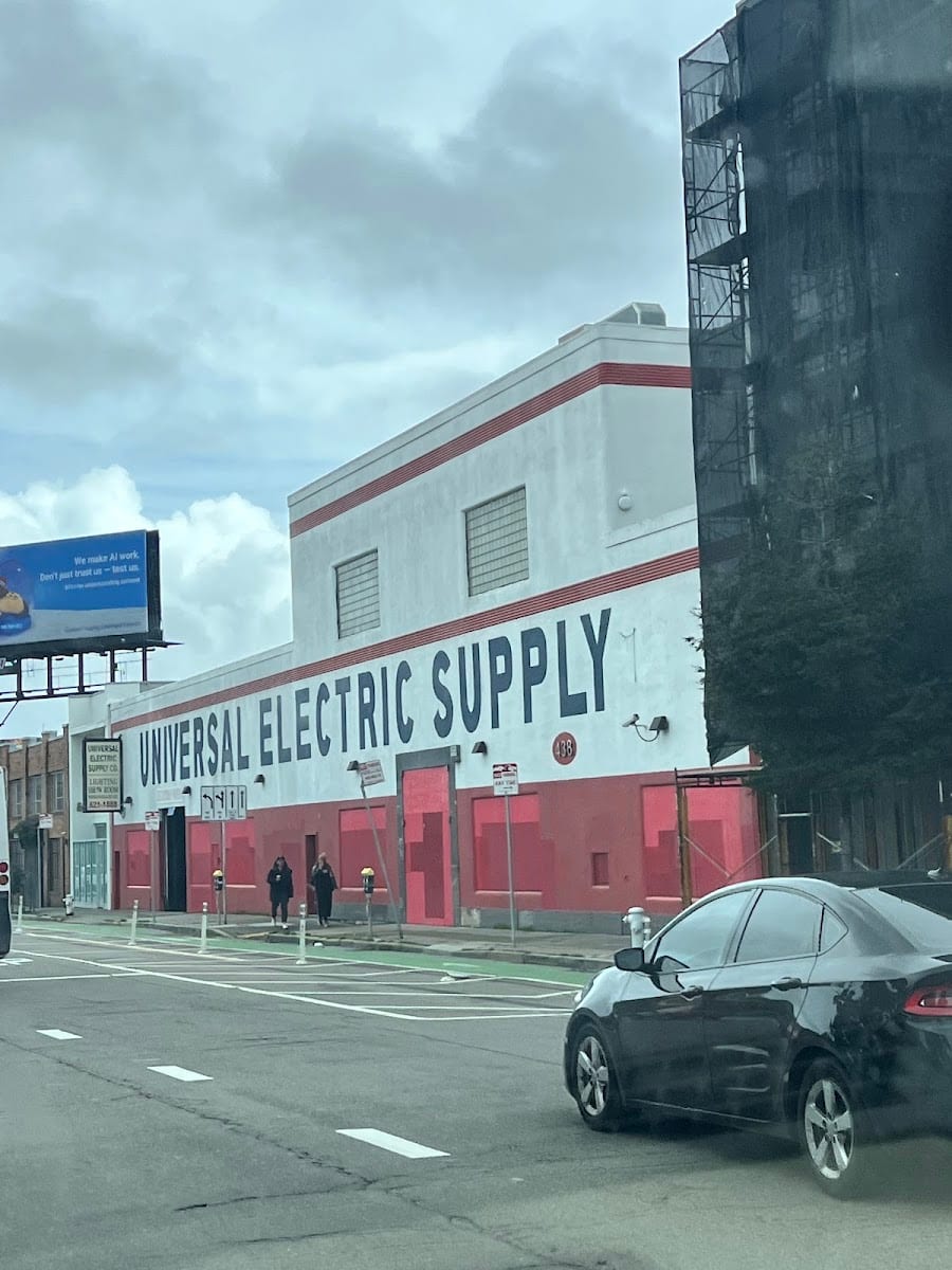 Universal Electric Supply Co., photo 2