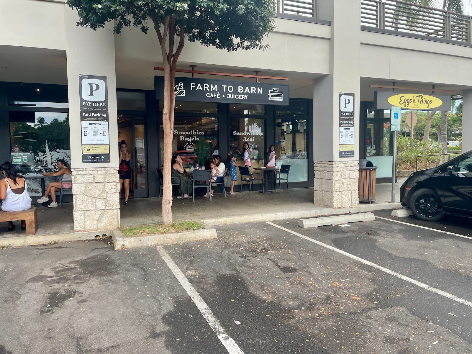 Farm To Barn Cafe & Juicery